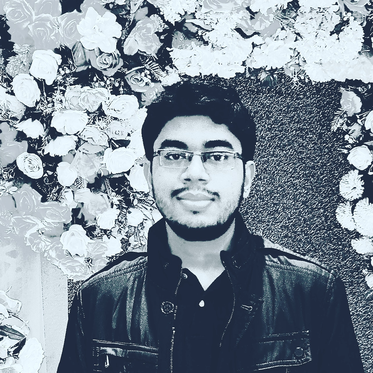 Ram Maheshwari Logo Image